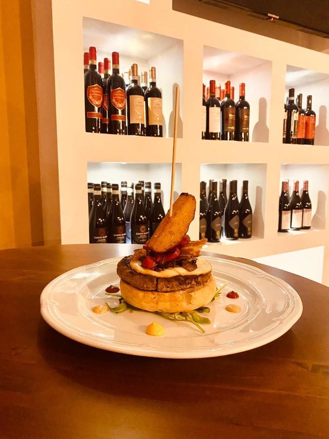 Divino Bistrot E Relais Hotel Lenola Exterior photo